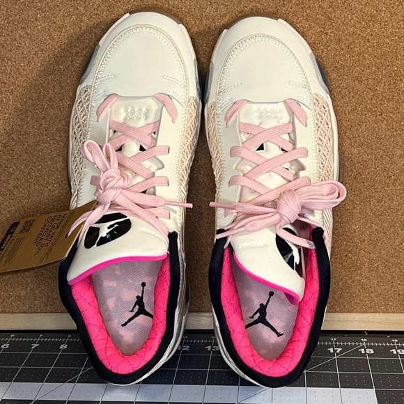 Jordan XXXVIII BRAND NEW
‘Fresh start’ 38 - Picture 14 of 16